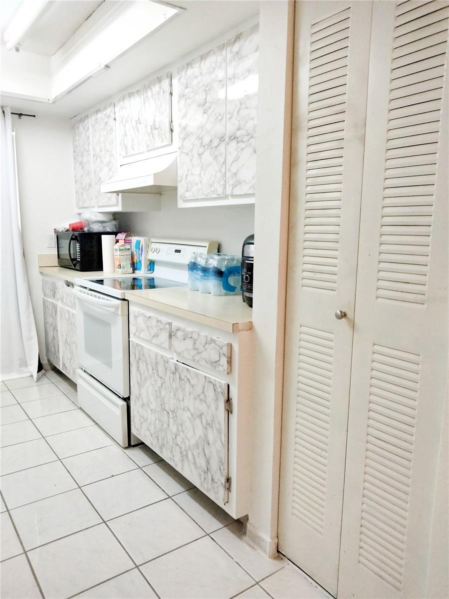 LAS BRISAS VILLAS - Residential