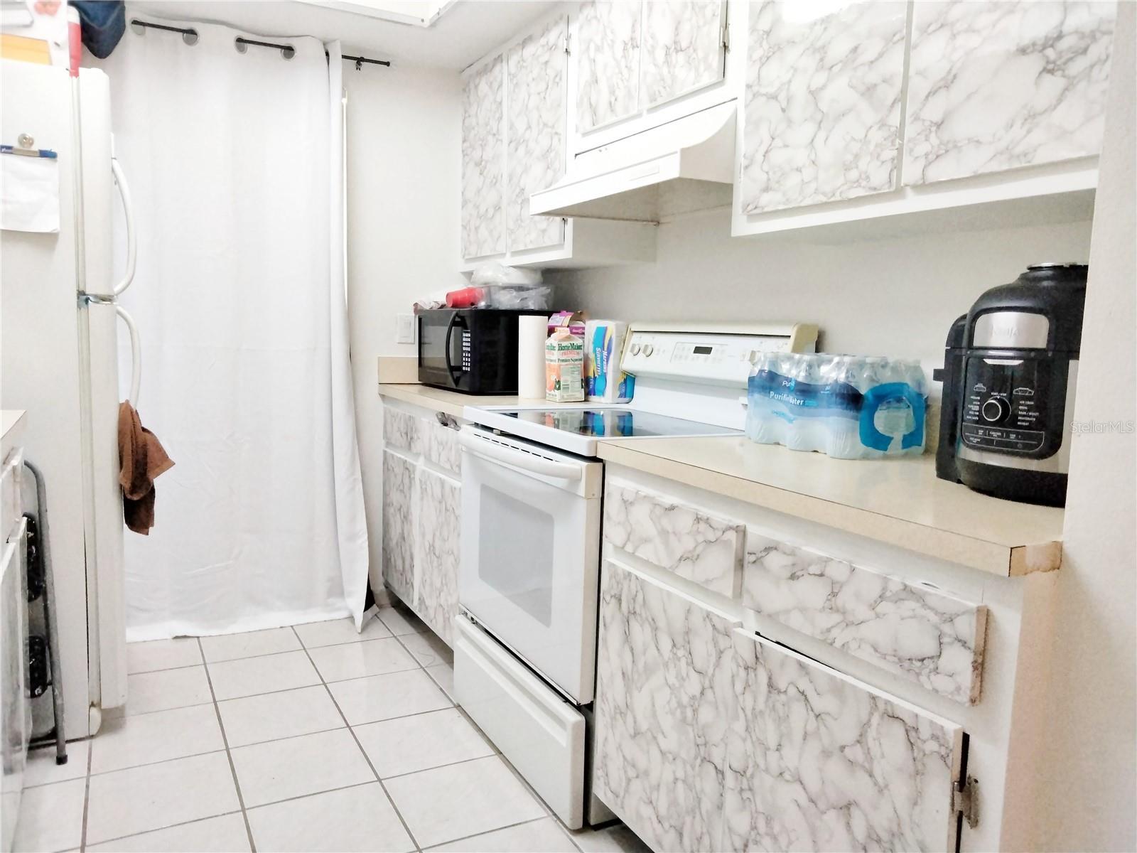 LAS BRISAS VILLAS - Residential