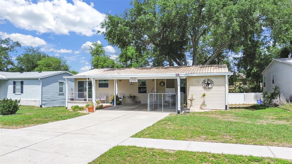 Photo of 37701 Newal Avenue, Zephyrhills, FL 33542 (MLS # TB8497769)