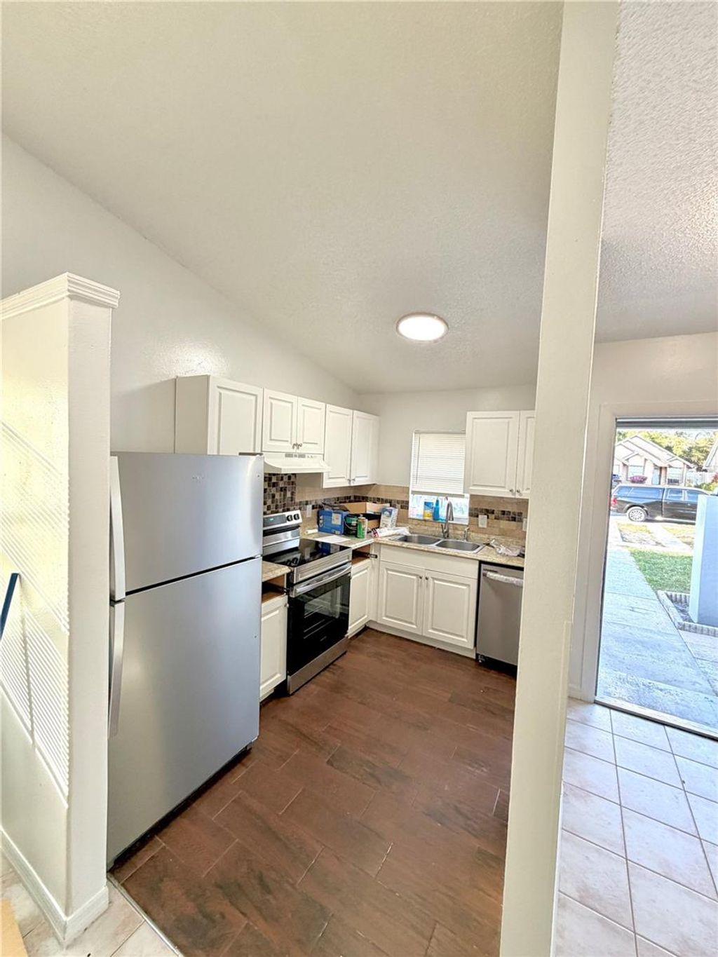 Photo of 9926 River Crest Court, Orlando, FL 32825 (MLS # O6369368)