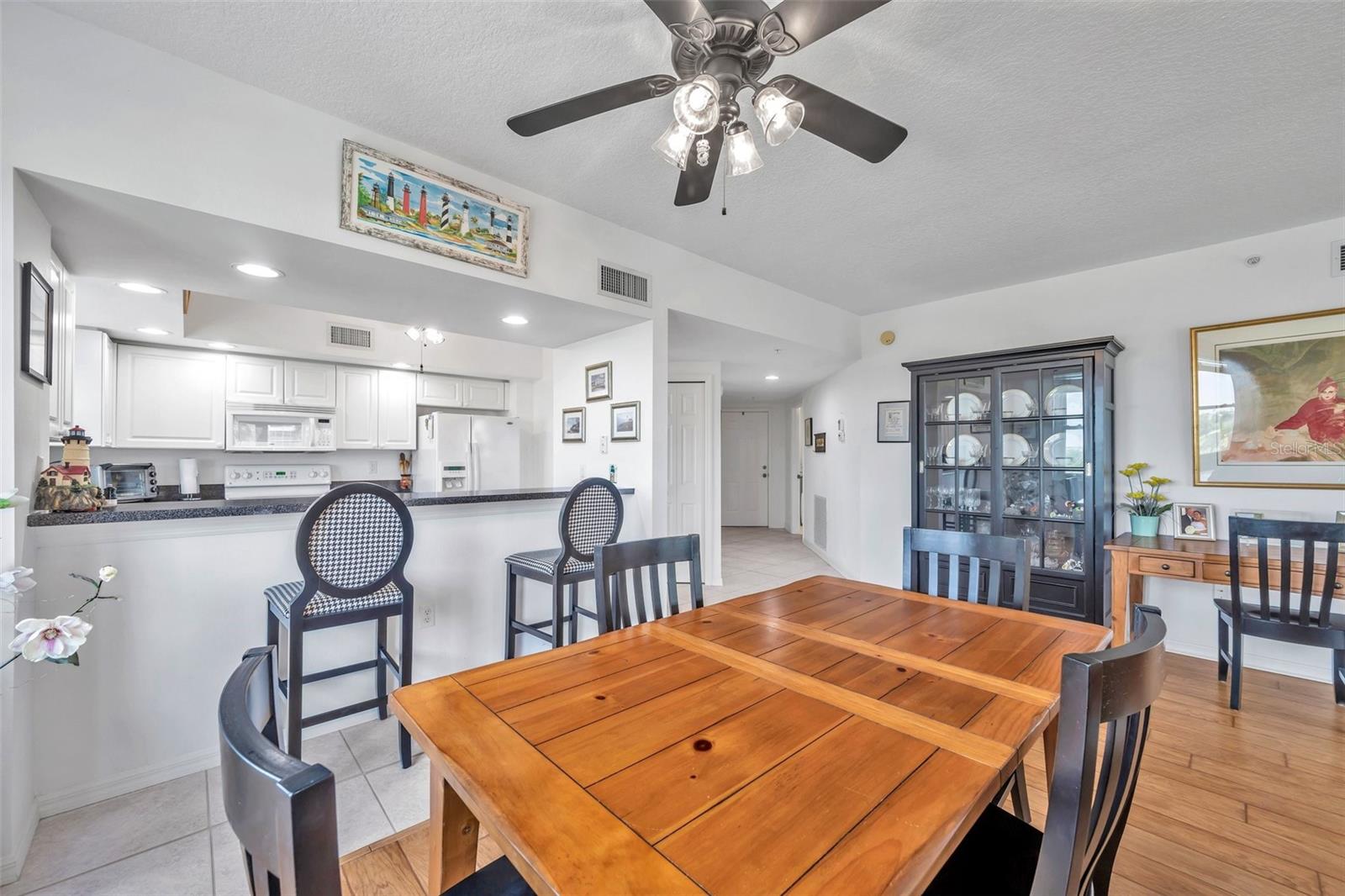 COUNTRY CLUB CONDO III AT EAST BAY - Residential