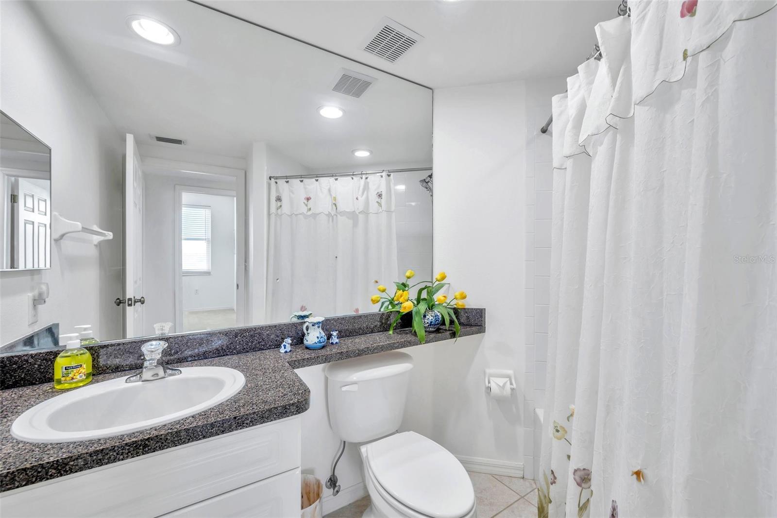 COUNTRY CLUB CONDO III AT EAST BAY - Residential