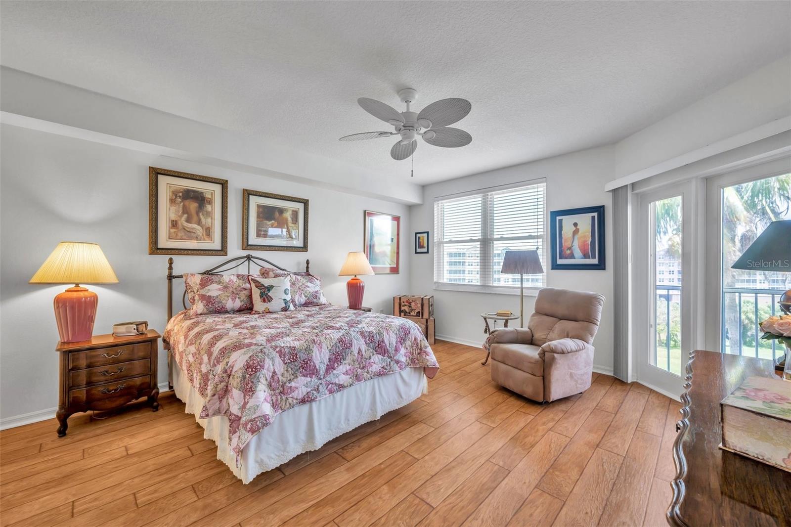 COUNTRY CLUB CONDO III AT EAST BAY - Residential