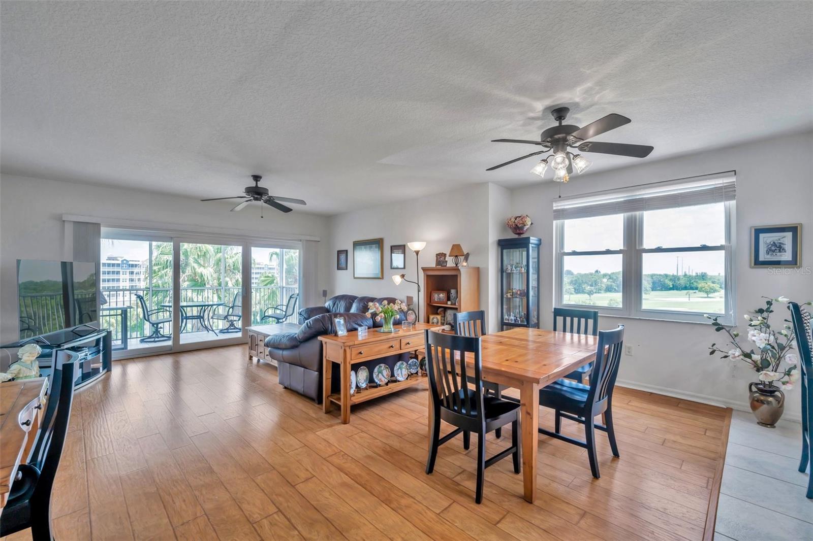 COUNTRY CLUB CONDO III AT EAST BAY - Residential
