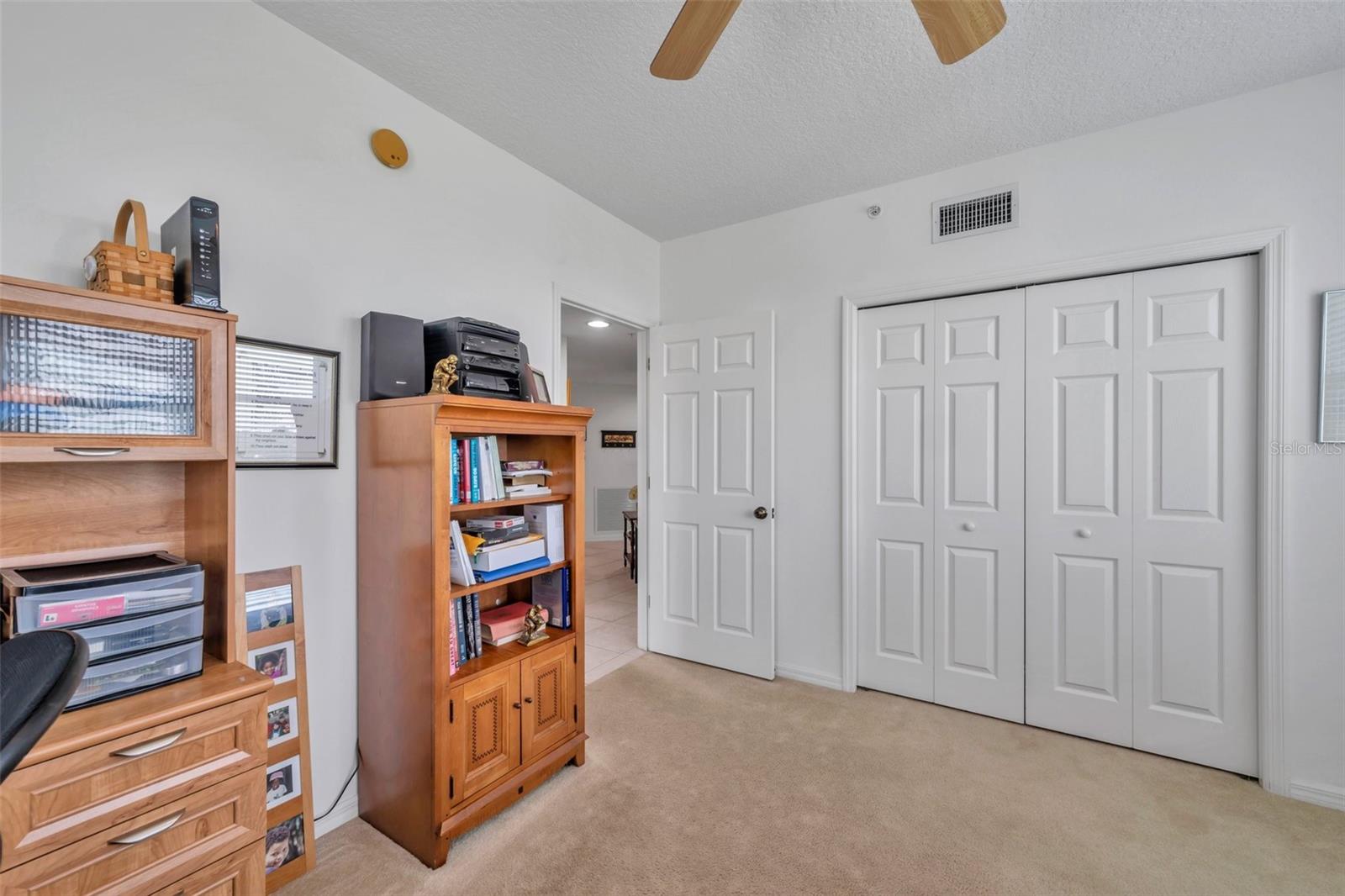 COUNTRY CLUB CONDO III AT EAST BAY - Residential