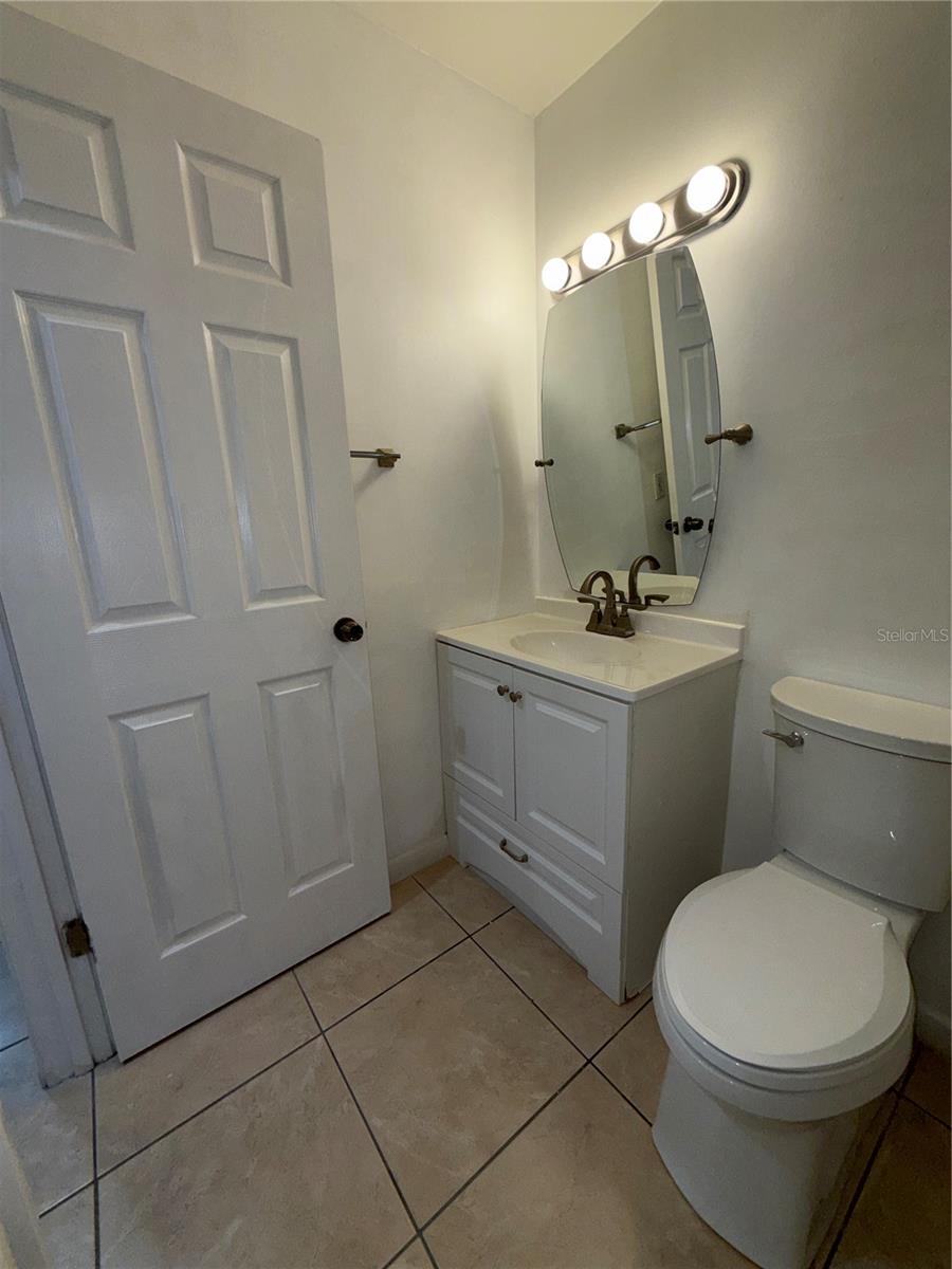 PADDOCK OAKS - Residential Lease