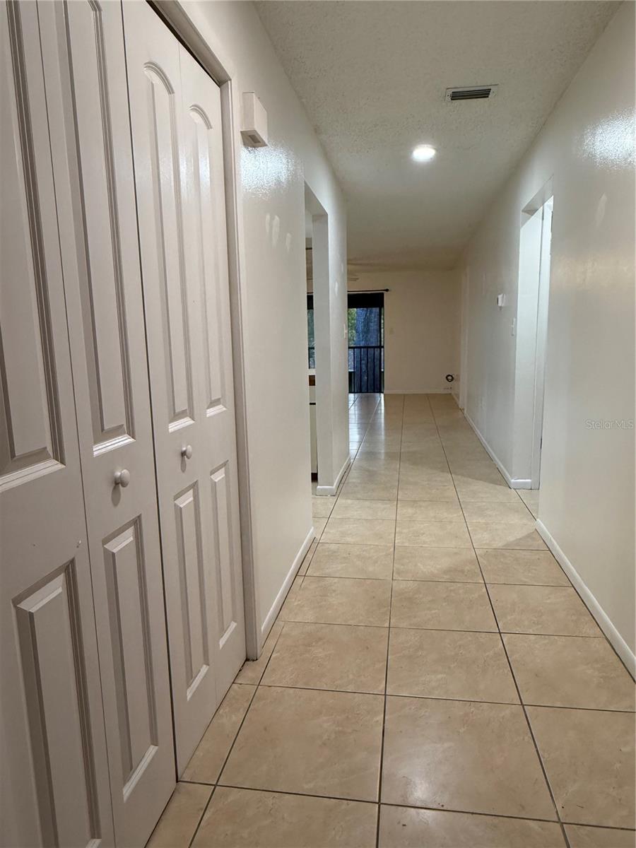 PADDOCK OAKS - Residential Lease