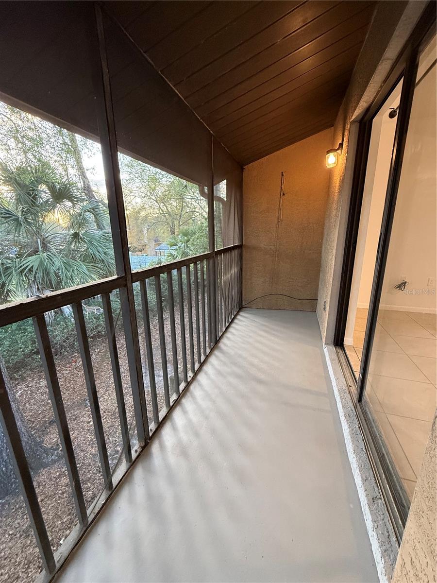 PADDOCK OAKS - Residential Lease