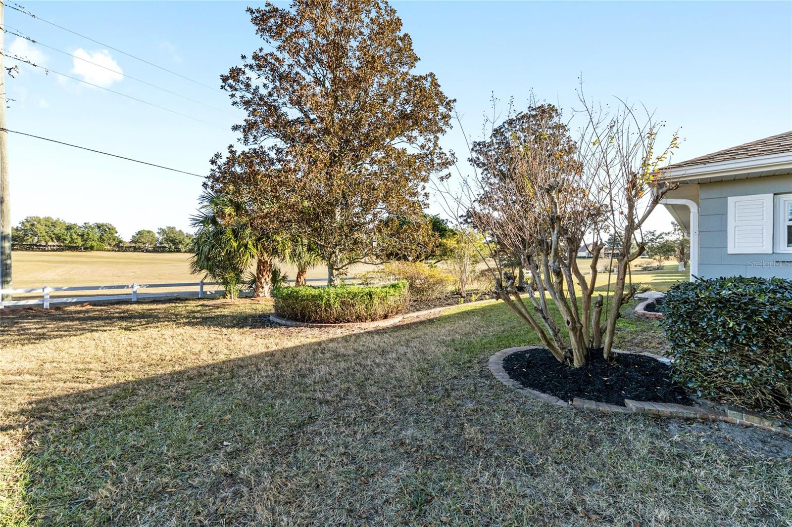 ON TOP OF THE WORLD - Residential