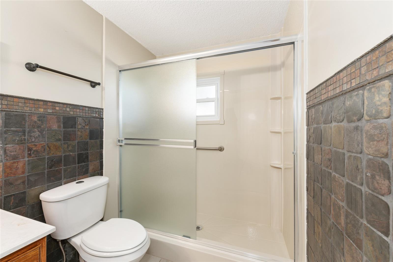 ON TOP OF THE WORLD - Residential