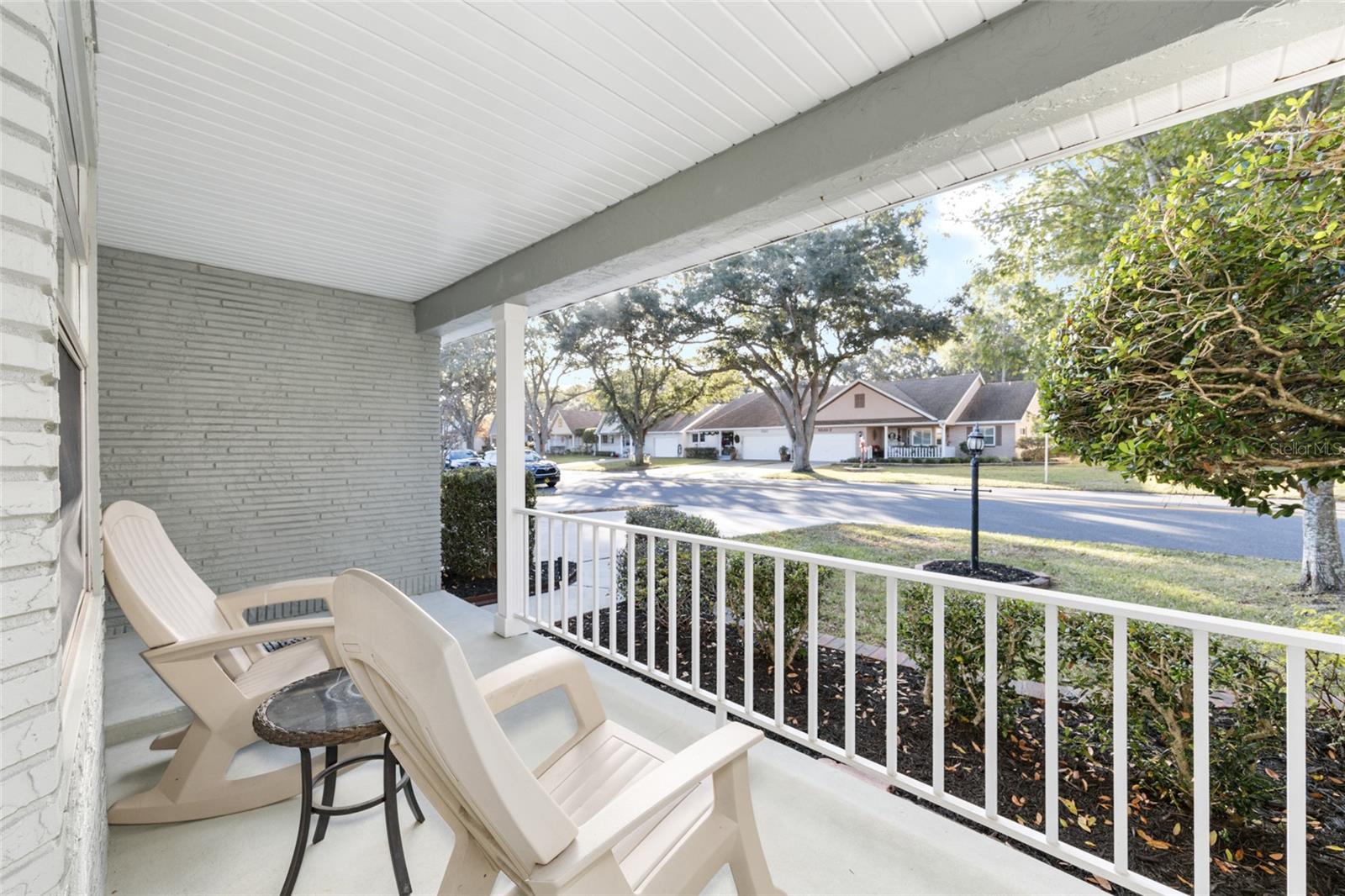 ON TOP OF THE WORLD - Residential