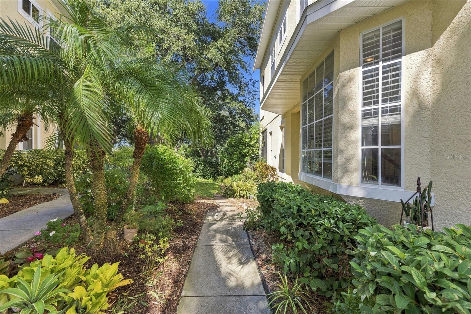 98 S HIGHLAND AVENUE 1302