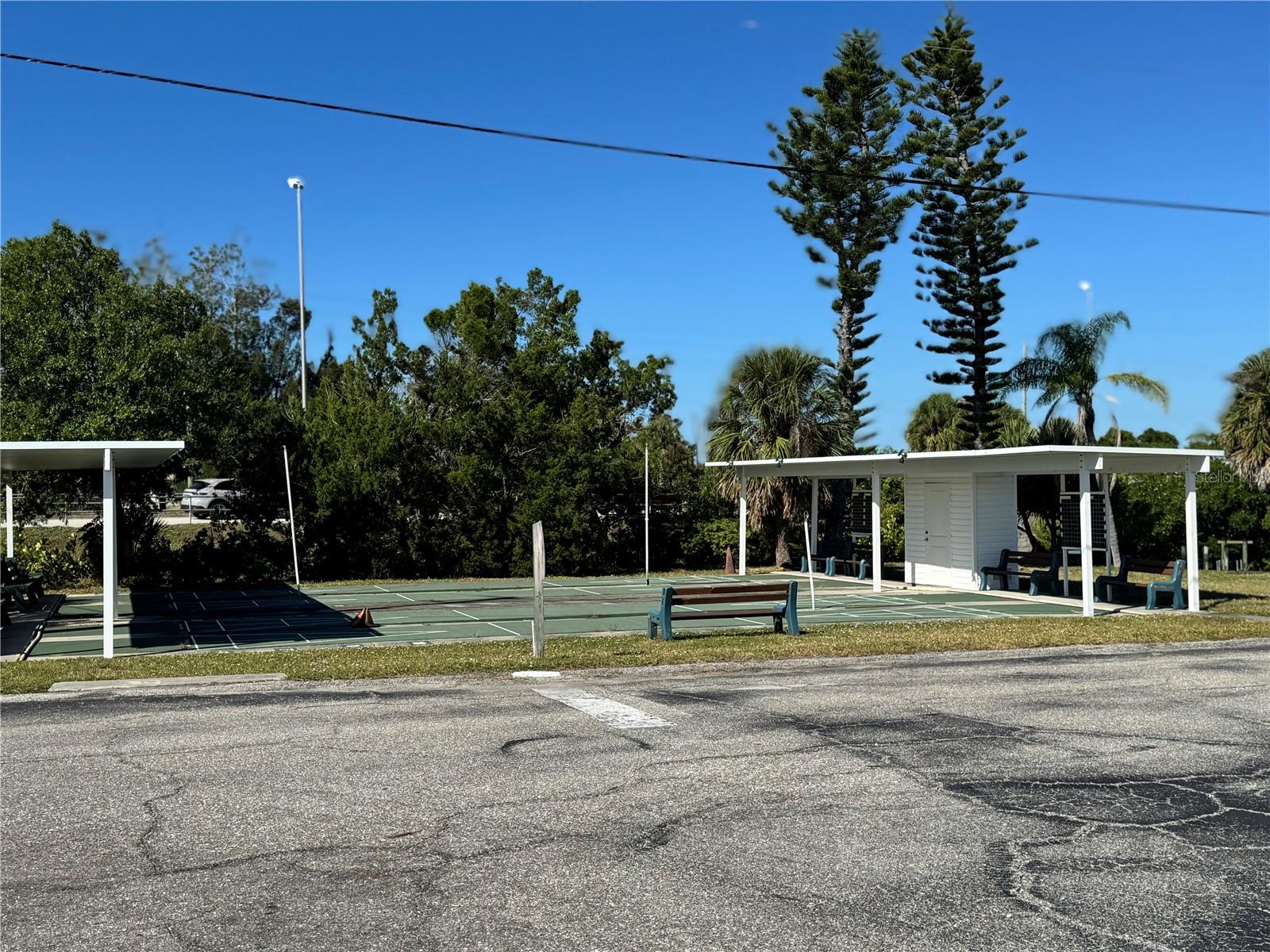 BROOK TO BAY - Residential