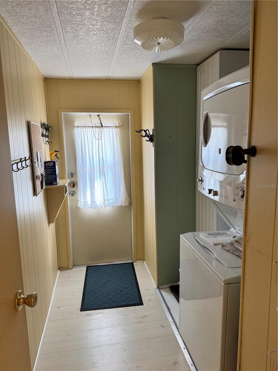 BROOK TO BAY - Residential