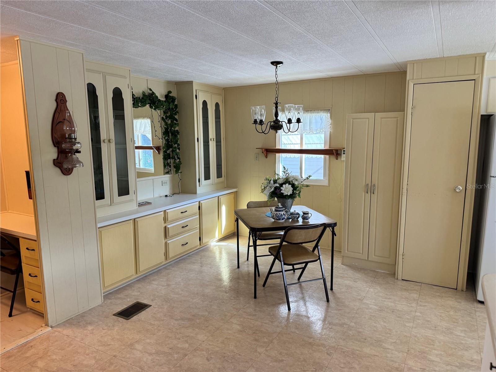 BROOK TO BAY - Residential