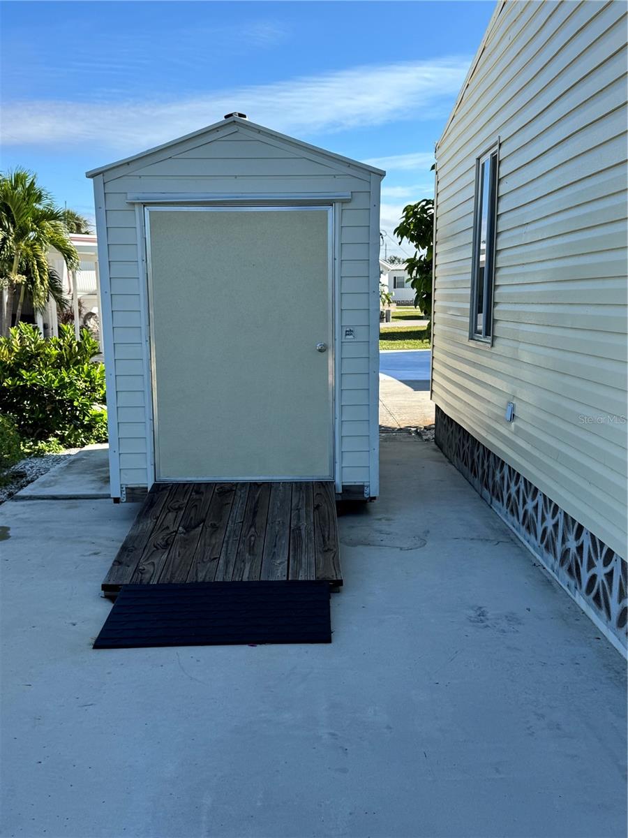 BROOK TO BAY - Residential