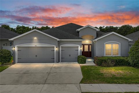 Photo of 1450 Cypress View Lane, Lakeland, FL 33811 (MLS # L4961465)