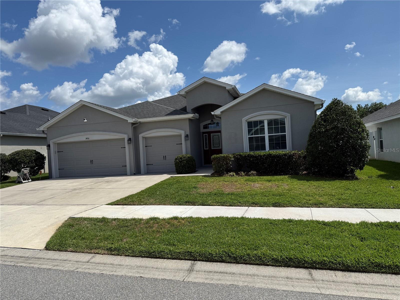 LAKESIDE PRESERVE PH 1 - Residential