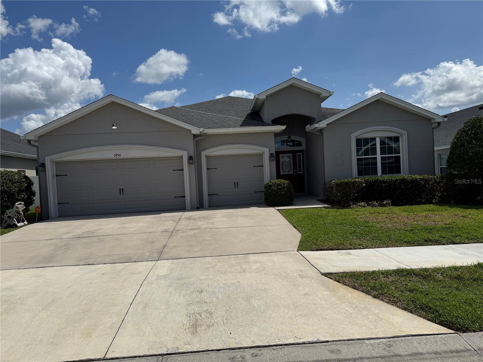 LAKESIDE PRESERVE PH 1 - Residential