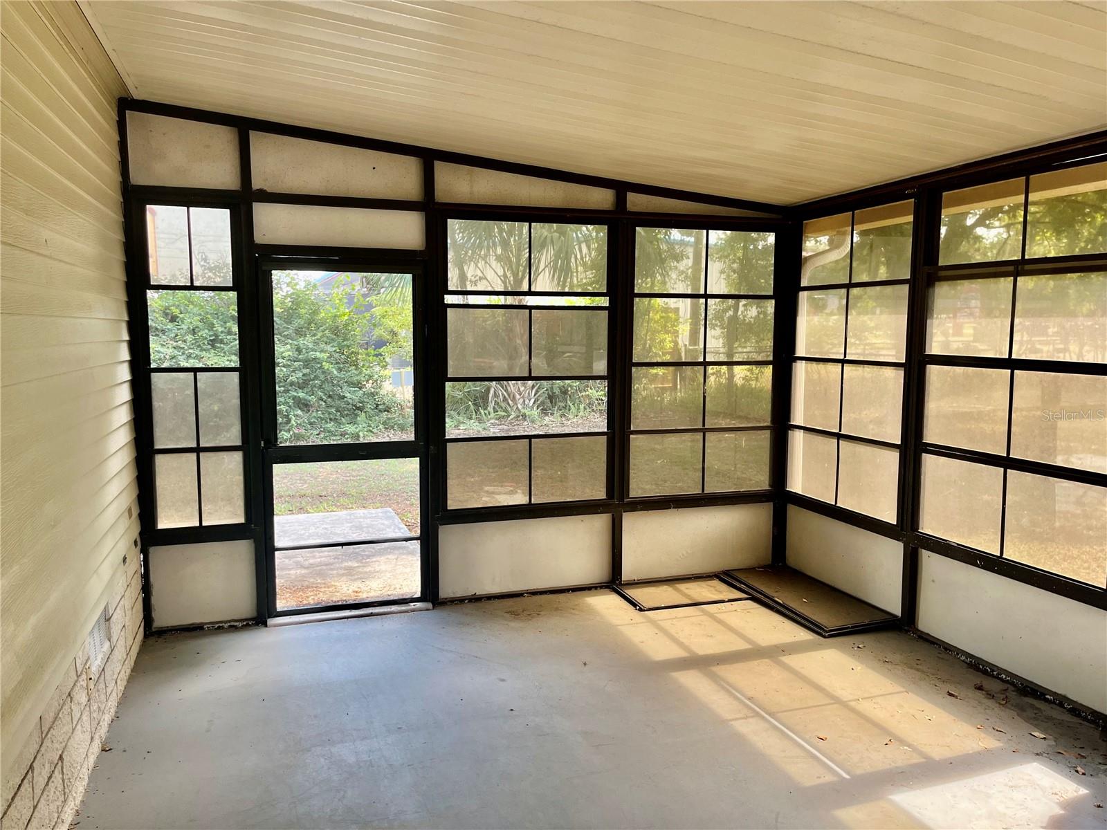 WOODED ACRES UN 04 - Residential