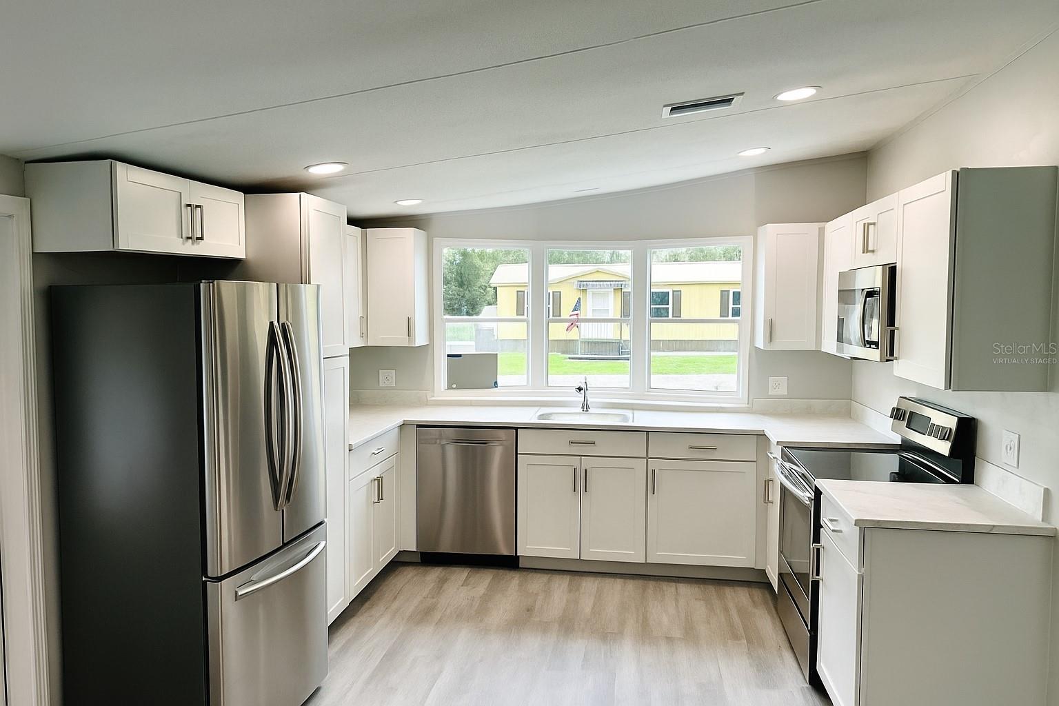 WOODED ACRES UN 04 - Residential