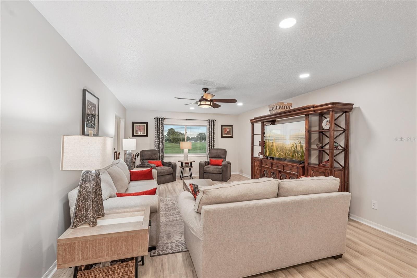 2315 LANCASTER DRIVE