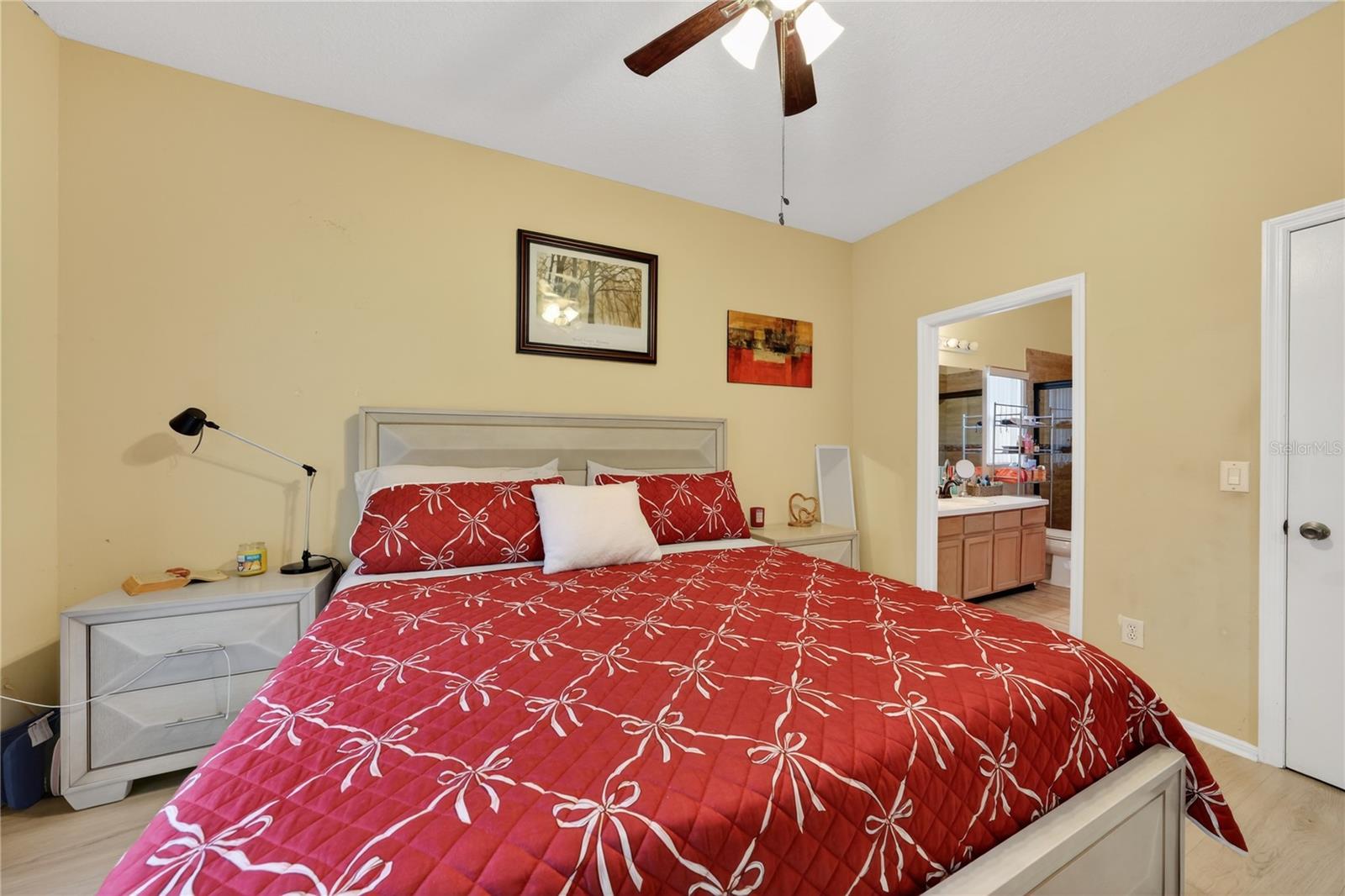 GREENPOINTE - Residential