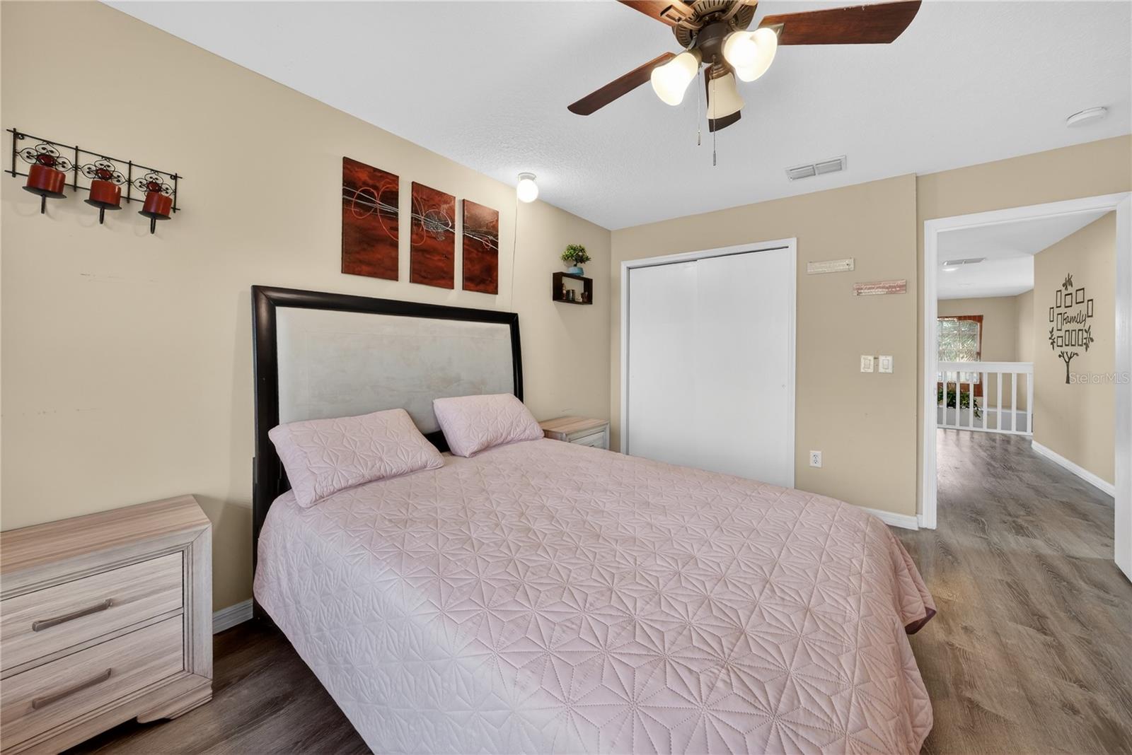 GREENPOINTE - Residential