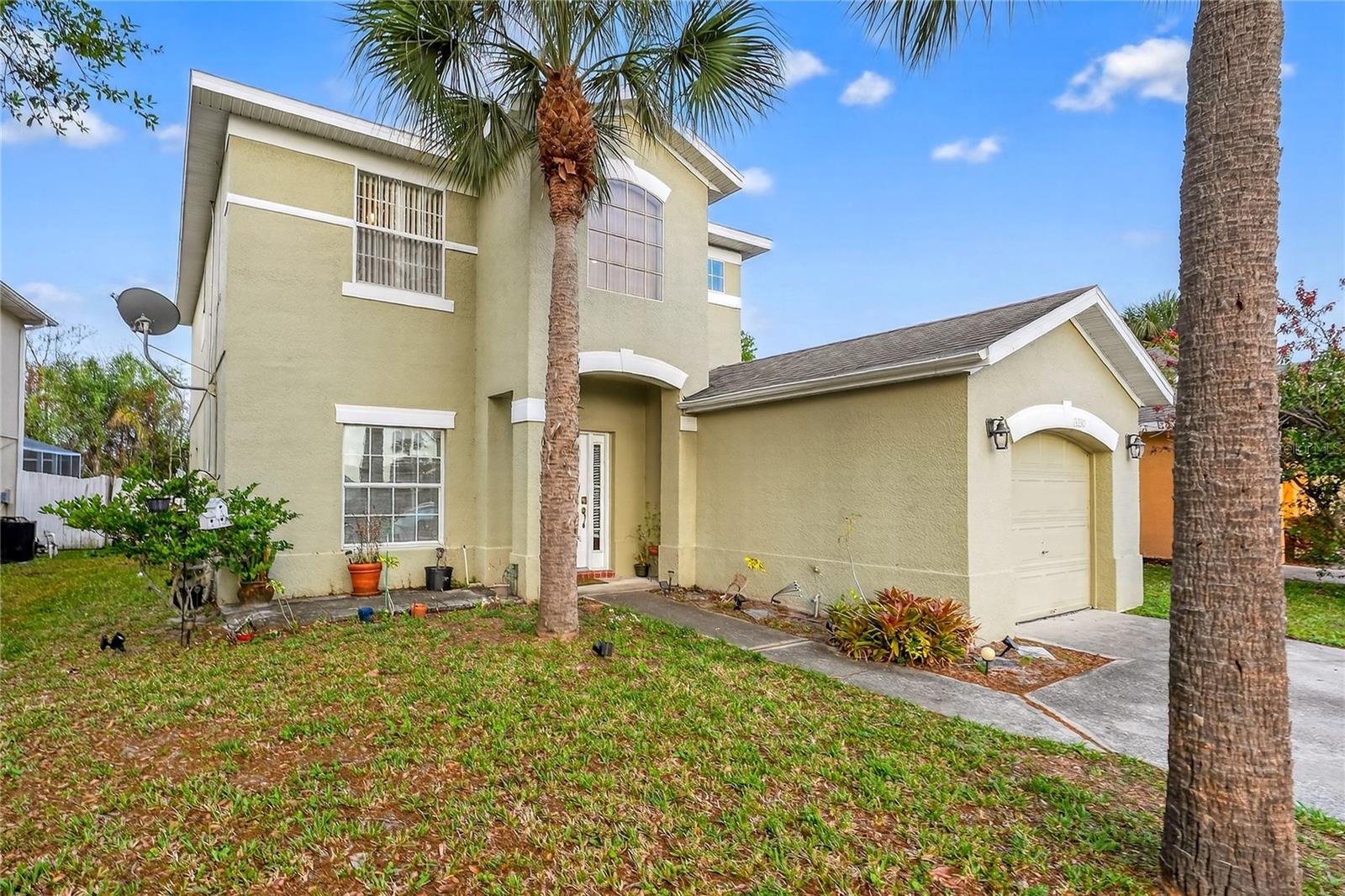 GREENPOINTE - Residential