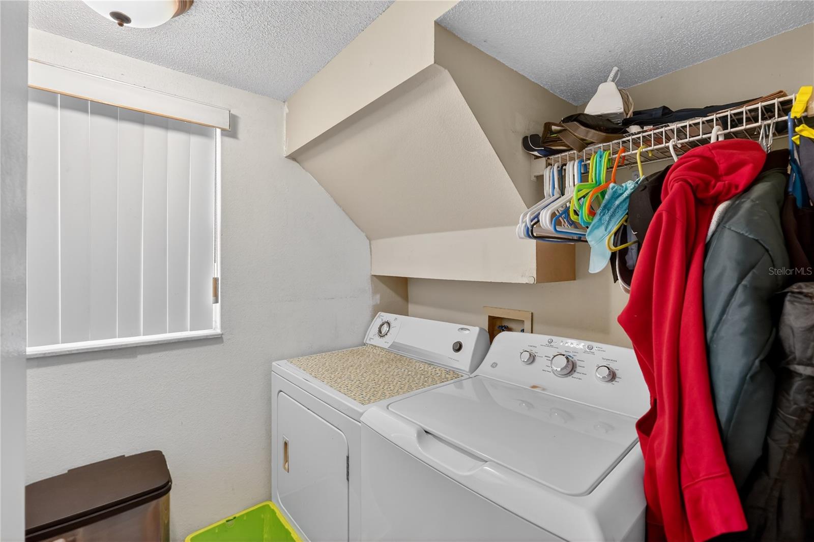 GREENPOINTE - Residential