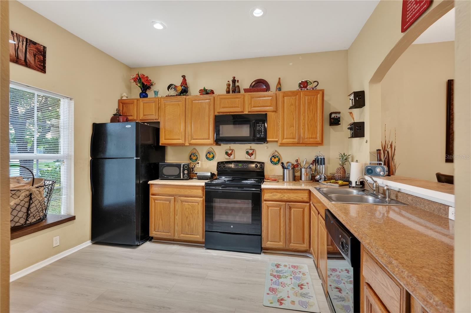 GREENPOINTE - Residential