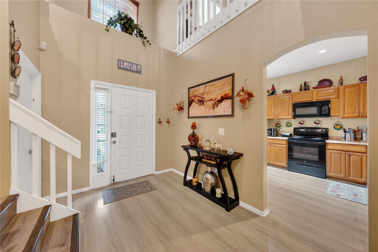 GREENPOINTE - Residential