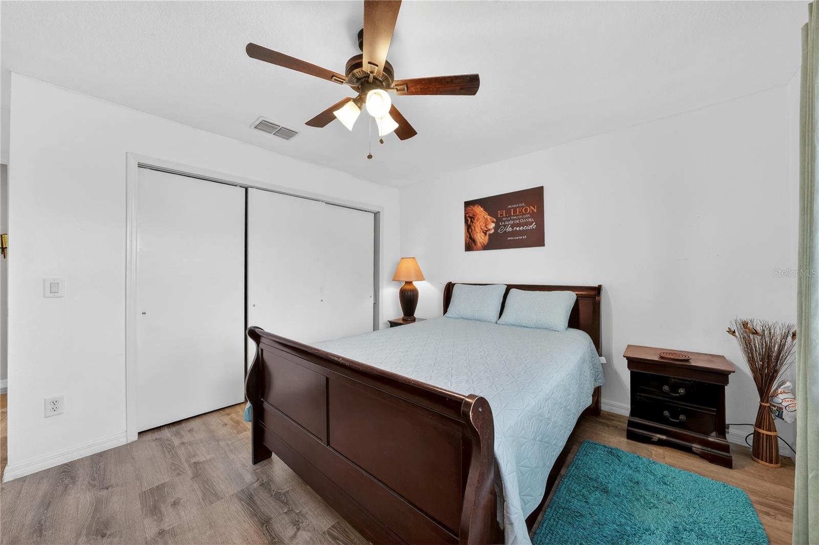 GREENPOINTE - Residential