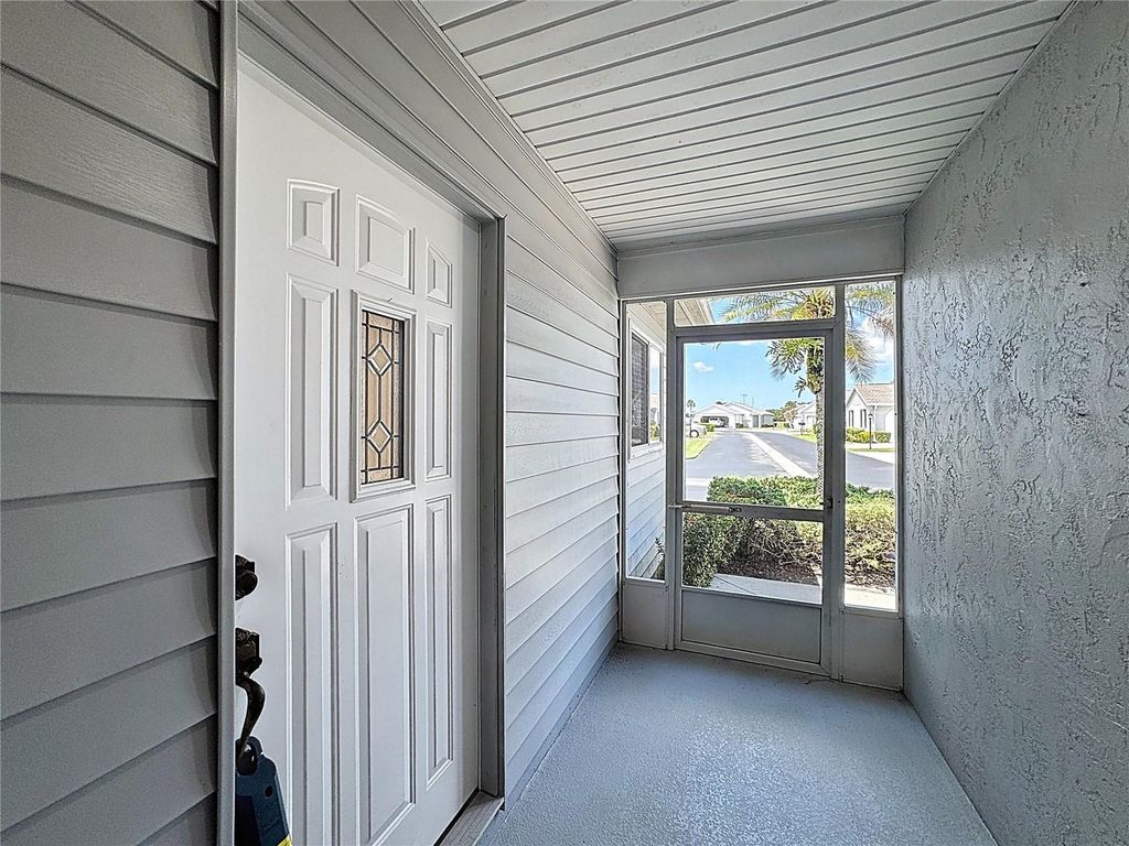 Photo of 677 Ironwood Circle #104, Venice, FL 34292 (MLS # N6140514)