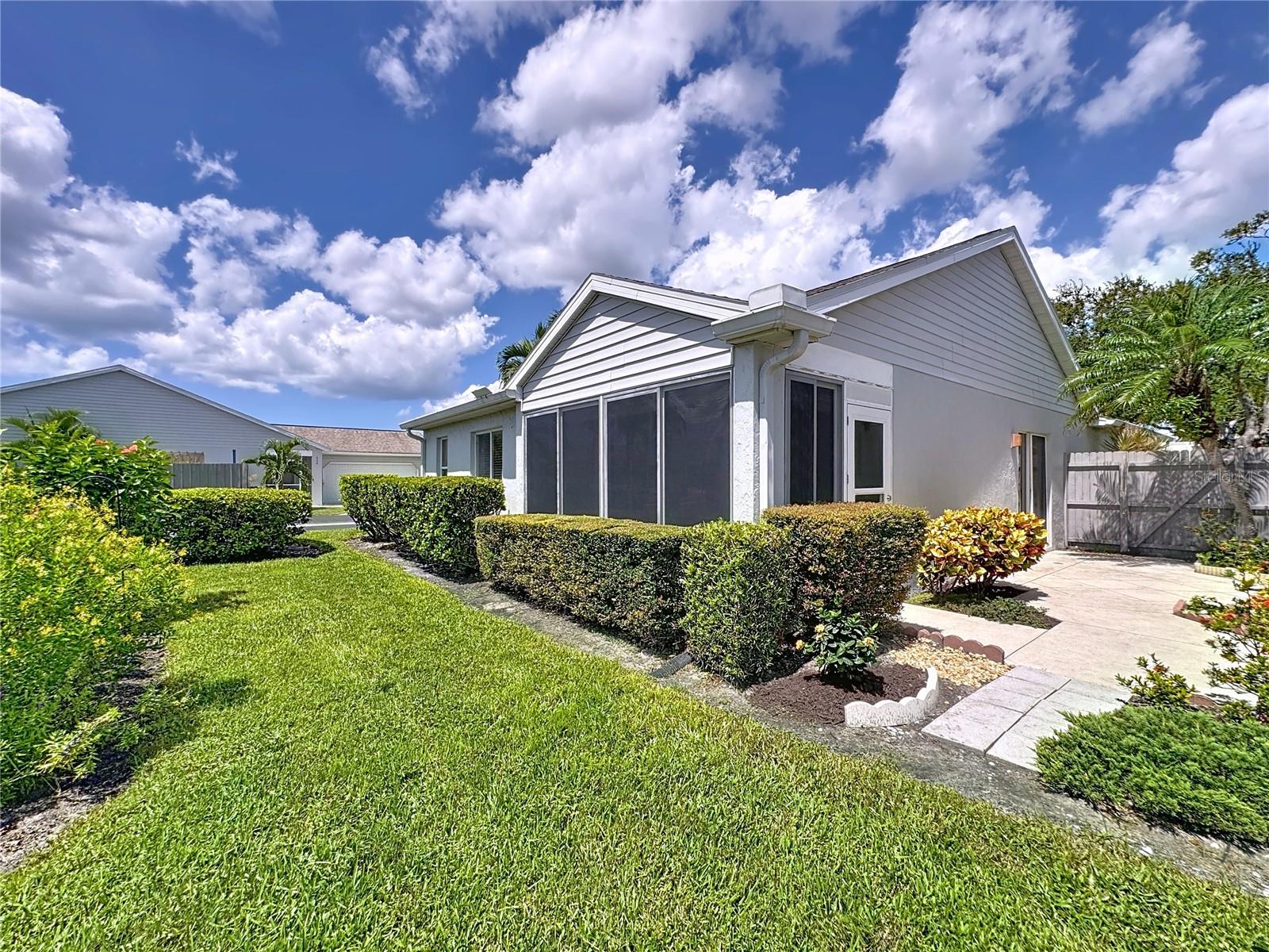 IRONWOOD VILLAS - Residential