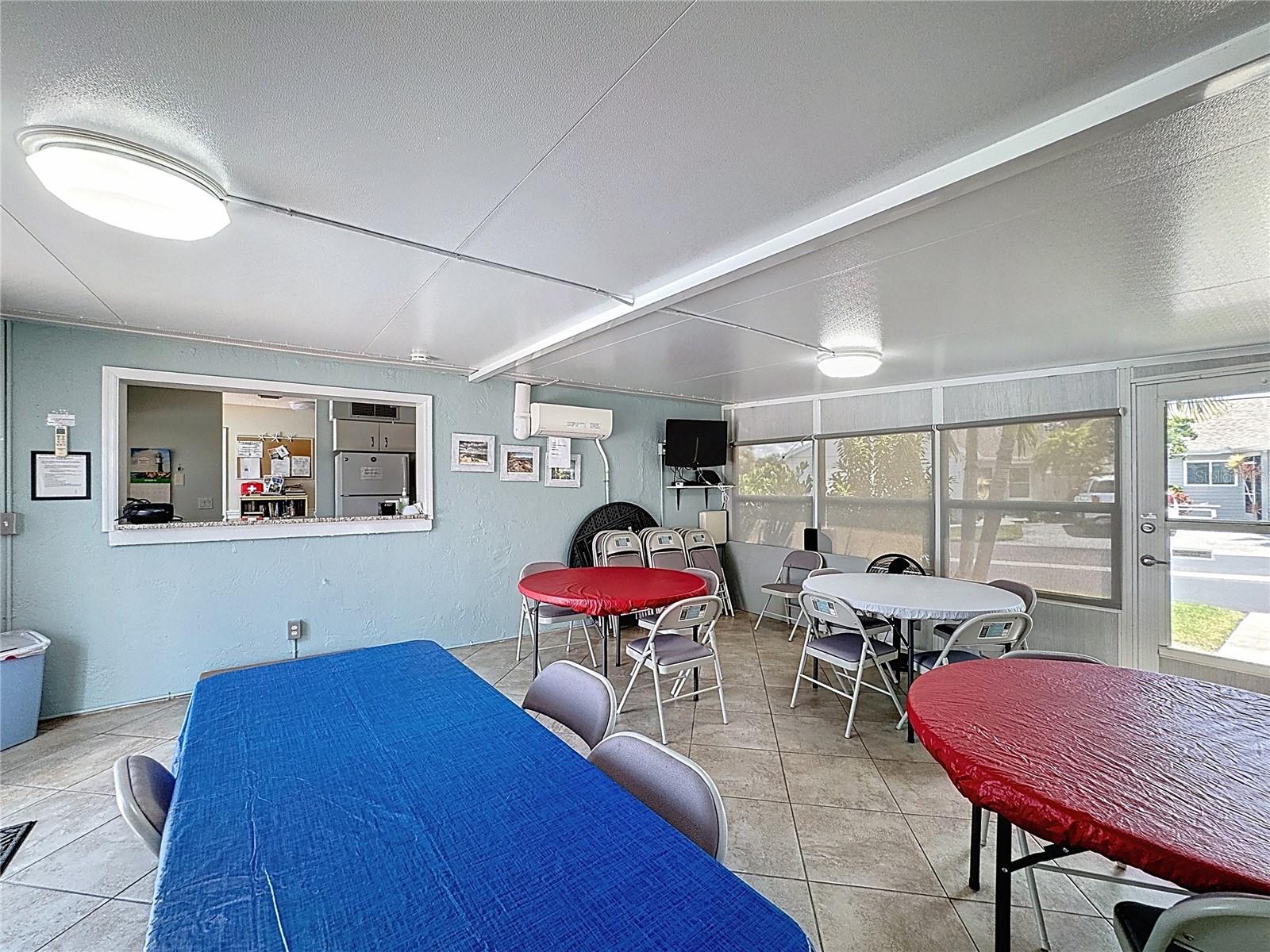 IRONWOOD VILLAS - Residential