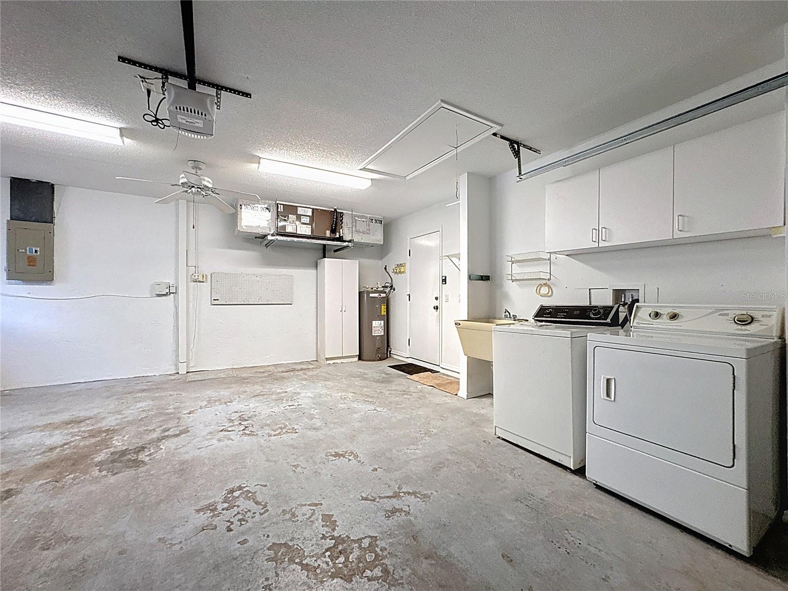 IRONWOOD VILLAS - Residential