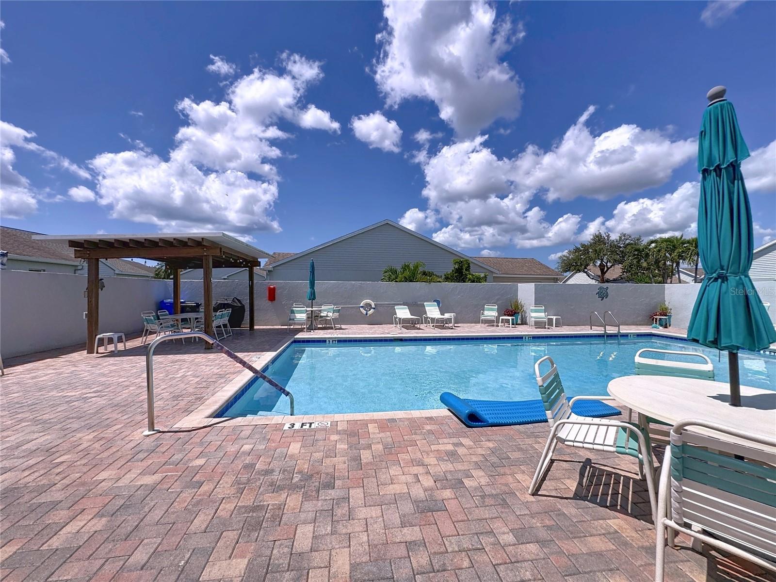 IRONWOOD VILLAS - Residential