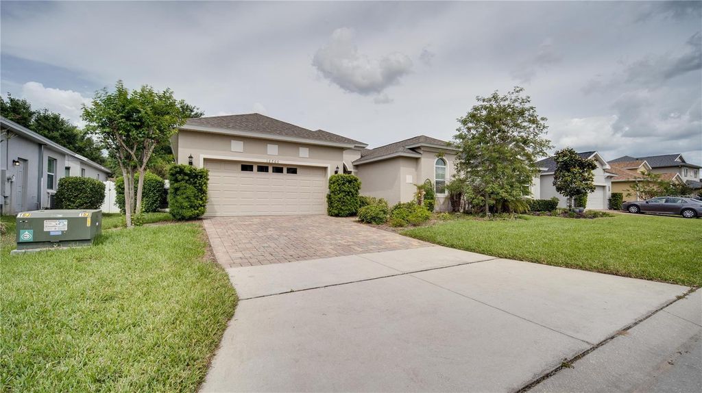 Photo of 16760 Meadows Street, Clermont, FL 34714 (MLS # S5148261)