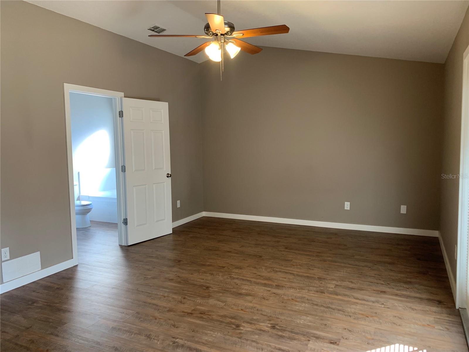 CROWN POINT SPGS - Residential Lease