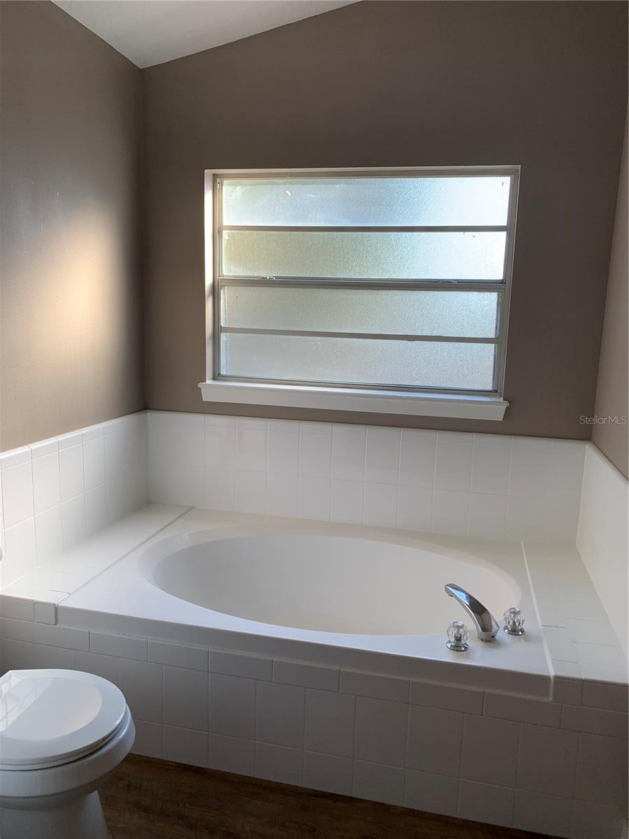 CROWN POINT SPGS - Residential Lease