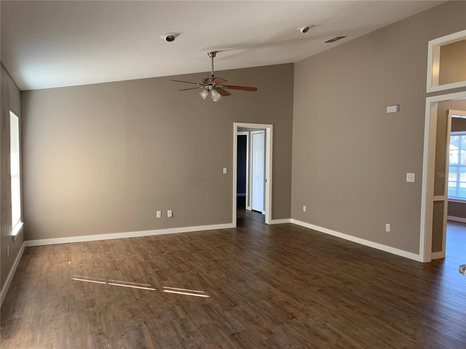 CROWN POINT SPGS - Residential Lease