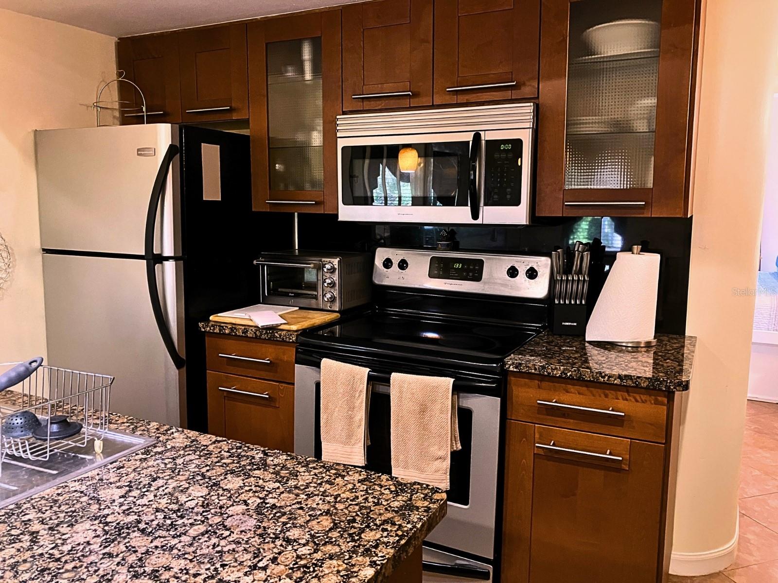 PARADISE LAKES RESORT CONDO - Residential