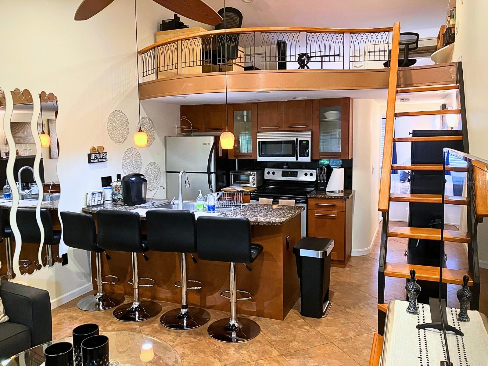 PARADISE LAKES RESORT CONDO - Residential