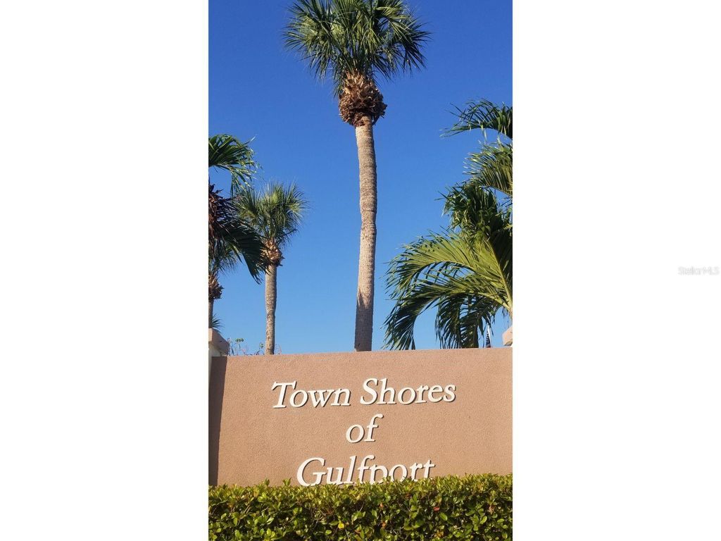 Photo of 6060 Shore Boulevard S #605, Gulfport, FL 33707 (MLS # TB8431797)