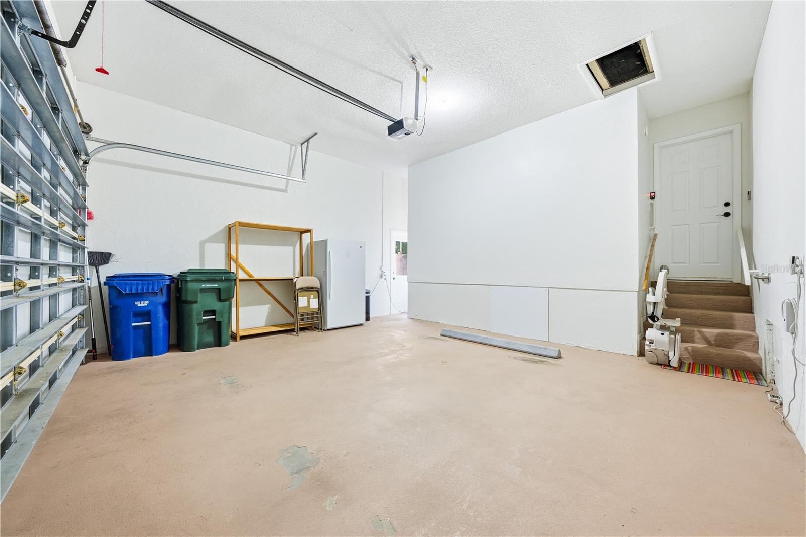 BAY POINT CORR OF - Residential