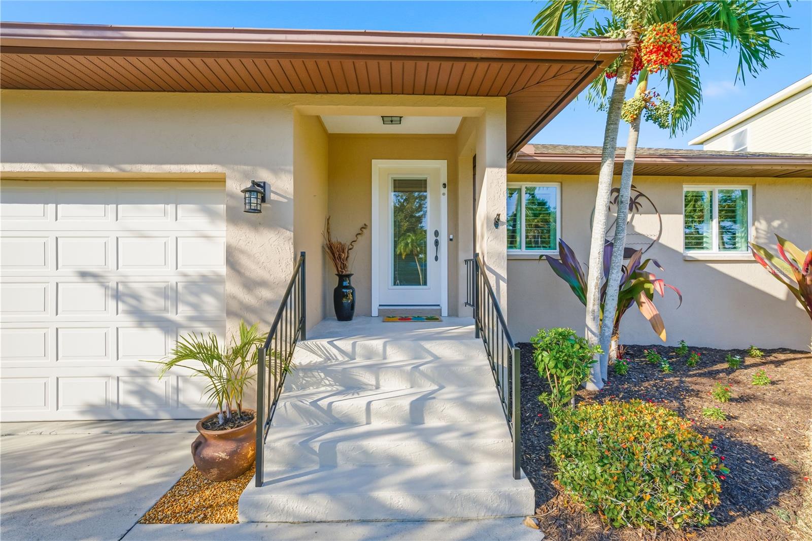 BAY POINT CORR OF - Residential