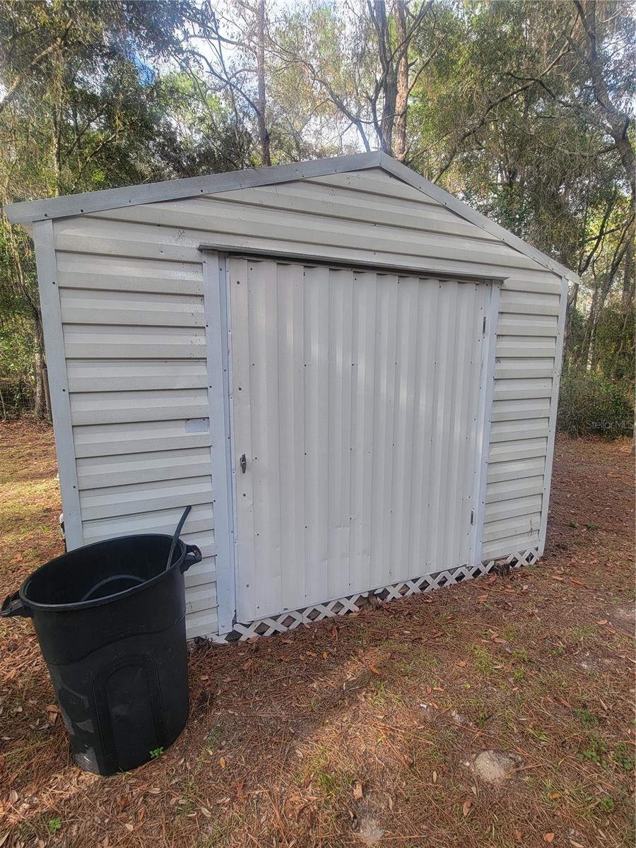 LAKE TROPICANA RANCHETTES - Residential