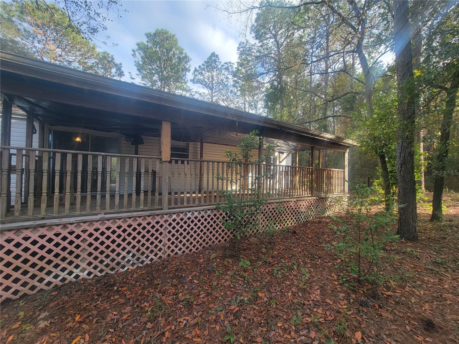 LAKE TROPICANA RANCHETTES - Residential