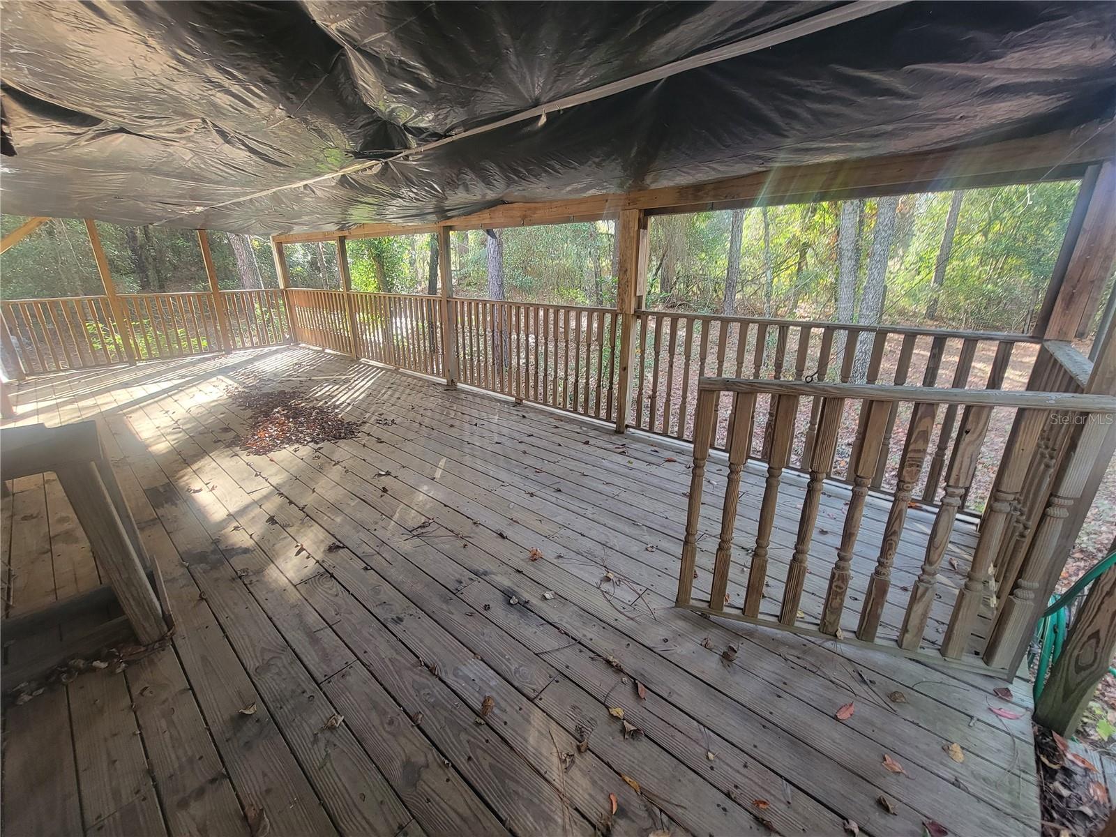 LAKE TROPICANA RANCHETTES - Residential